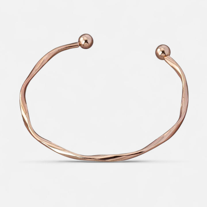 Celzoir | Bracelet Classy Femme Jonc Torsadé Ajustable en Acier Inoxydable – Design Minimaliste et Élégance Contemporaine