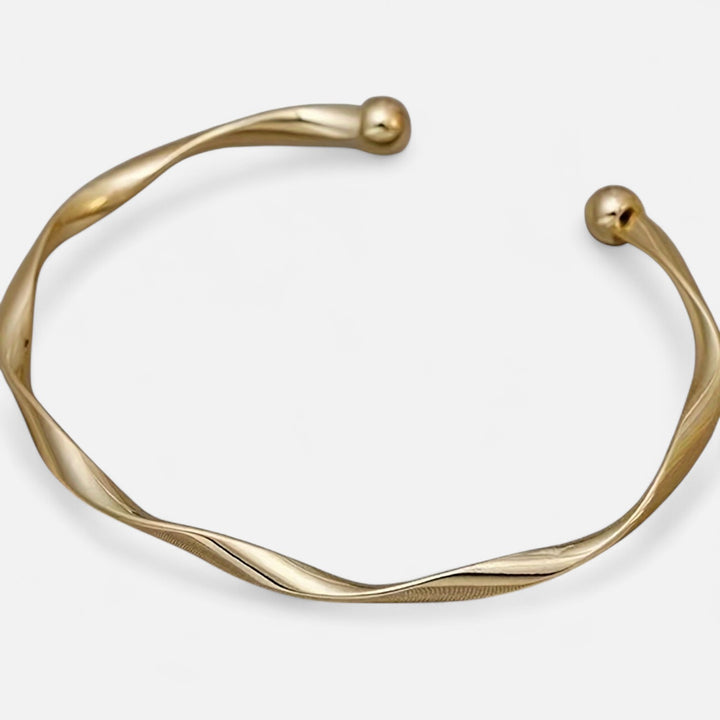 Celzoir | Bracelet Classy Femme Jonc Torsadé Ajustable en Acier Inoxydable – Design Minimaliste et Élégance Contemporaine