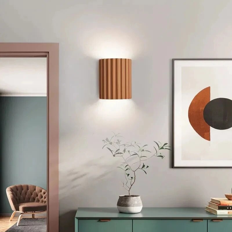 Applique Murale Design en Résine Élégante pour Éclairage Moderne – Lampe Murale Décorative, 14 cm x 8 cm x 16,5 cm 4