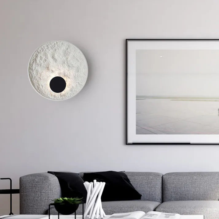 Applique Murale LED Courbée en Métal et Acrylique – Design Moderne pour Chambre et Salon, Éclairage Élégant et Ambiance Confortable 1