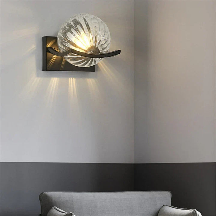 Applique Murale LED Design en Verre pour Salon et Chambre - Éclairage Doux et Économe en Énergie, 18 cm 2