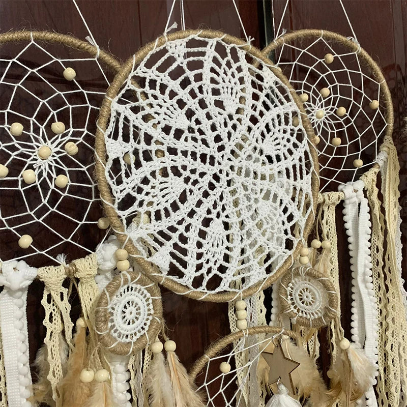 Attrape-Rêves MoonGlow en Macramé avec Motif Lune et Étoiles – Décoration Apaisante pour un Sommeil Paisible 1