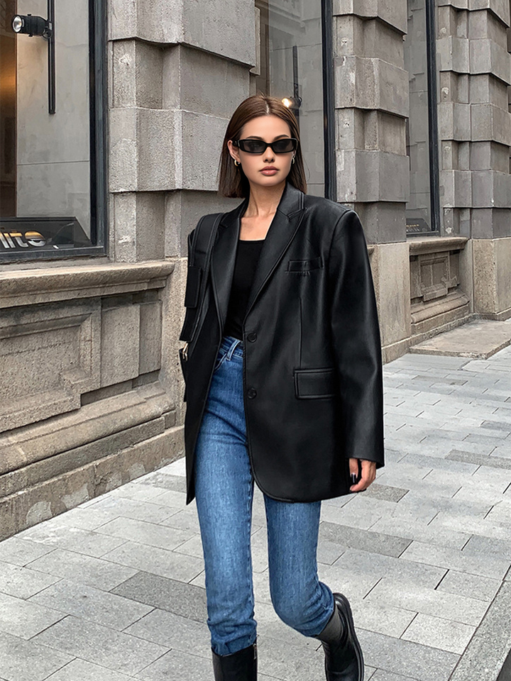 Blazer Noir Femme en PU avec Poches – Élégance et Confort pour un Style Chic 4