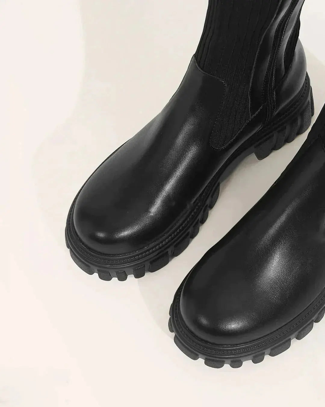 Bottes Hiver Femme en Tricot Extensible Noires – Élégantes et Confortables, Idéales pour Toutes Occasions 4