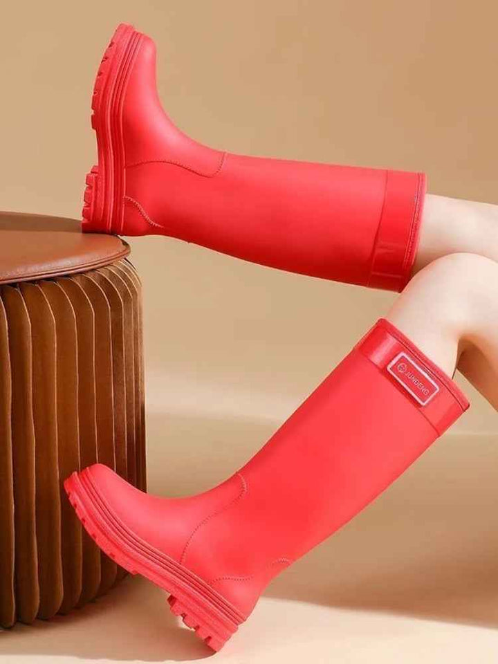 Bottes de Randonnée Imperméables pour Femmes avec Semelle Antidérapante et Doublure en Fourrure – Confort et Durabilité 1