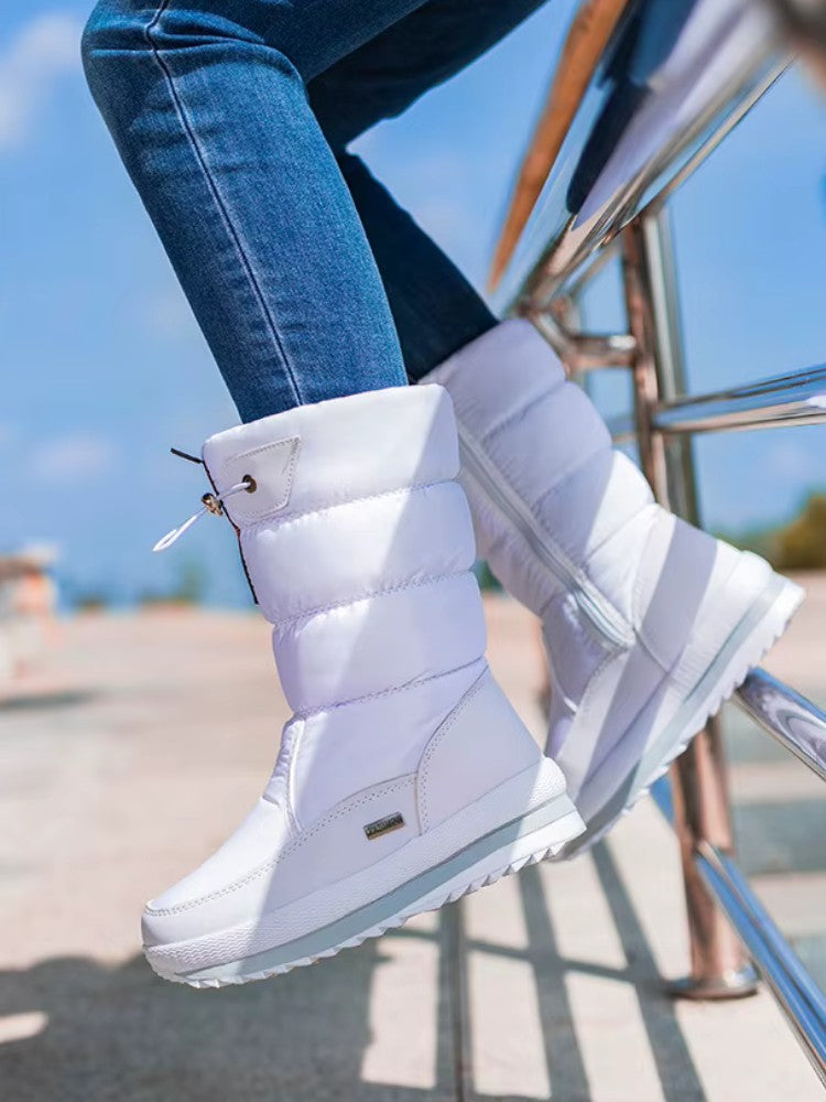 Bottes de neige imperméables pour femmes - Chaudes et élégantes pour les journées d'hiver 1