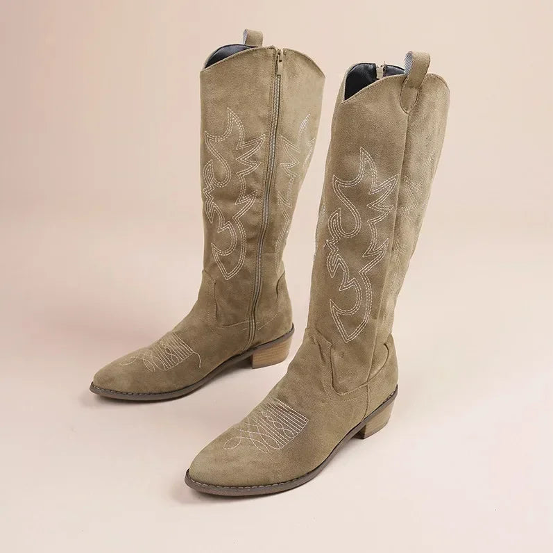 Bottes pour Femmes en Daim Brodées Chic – Bottes de Cowboy Confortables et Élégantes pour Toutes les Saisons 4