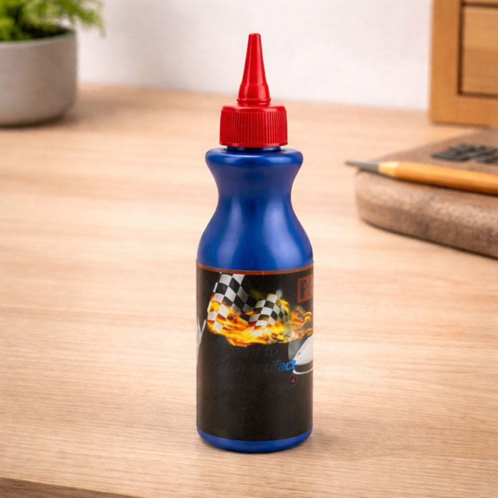 Kit per la riparazione e lucidatura di graffi e segni sulla vernice dell'auto