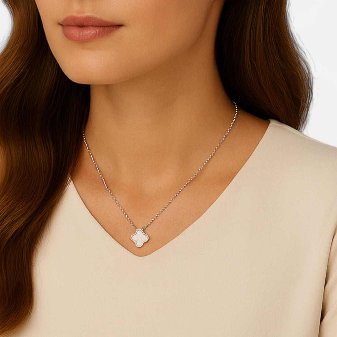 Celzoir | Collier Trèfle Élégance Perle Or ou Argent