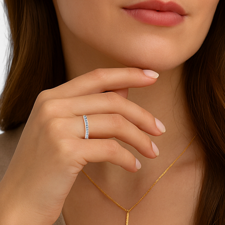 Celzoir | Bague Minimaliste Femme Brillance Dorée