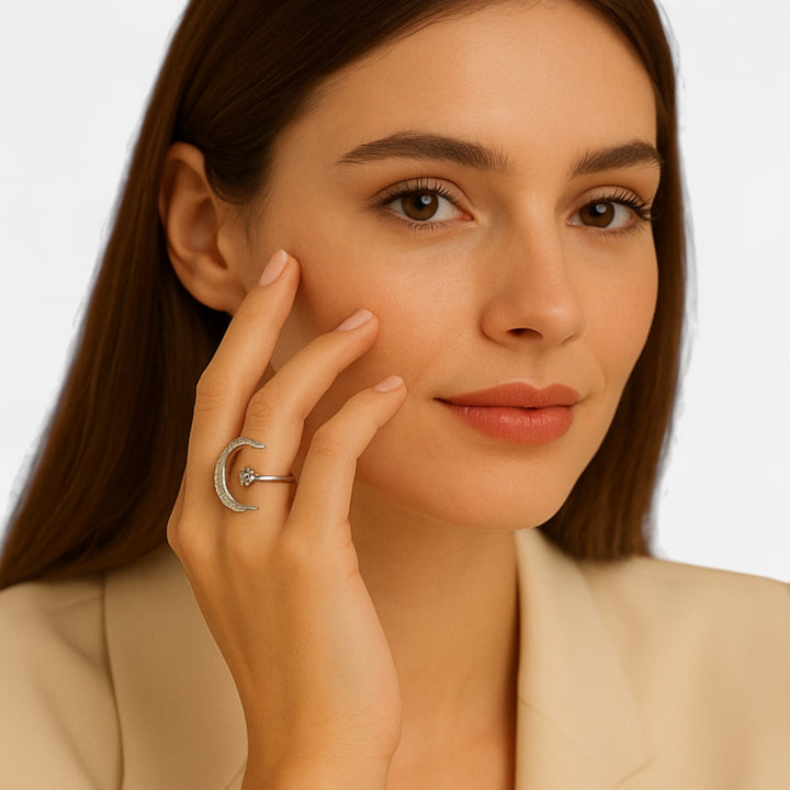 Celzoir | Bague Classy Femme Croissant de Lune en Alliage de Zinc – Design Minimaliste et Élégant