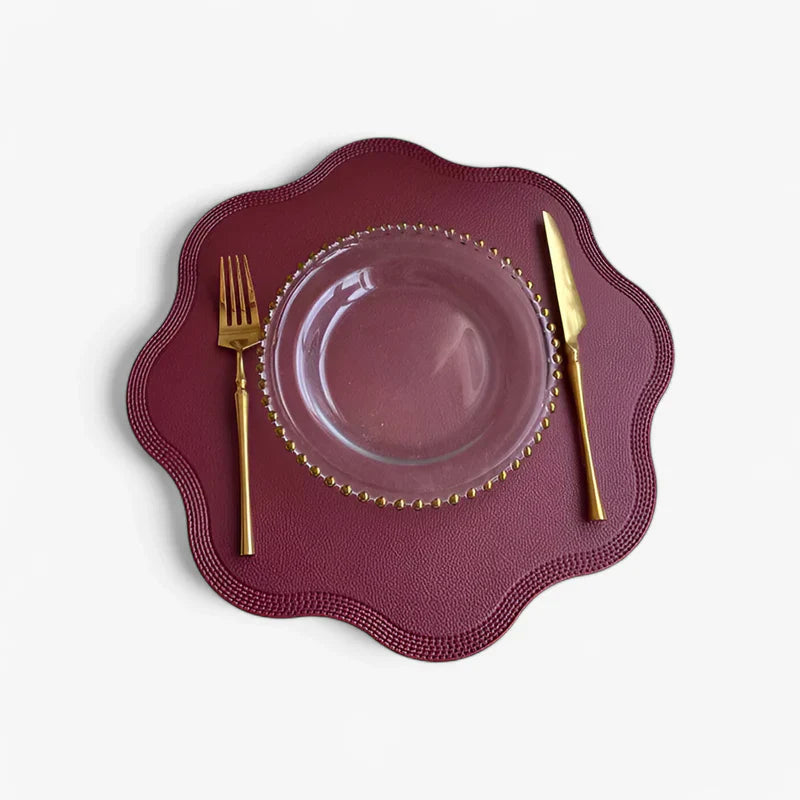 Chemin de Table Mariage Élégant en Simili Cuir Floral – Durable et Facile d'Entretien, 38 cm x 38 cm 8