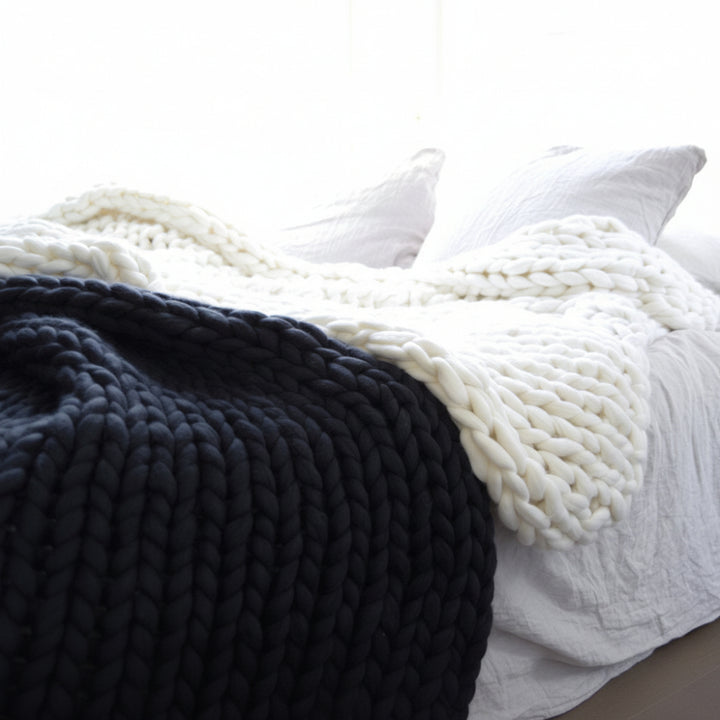 Couverture en Laine Tissée à la Main – Douceur et Élégance Scandinave 2