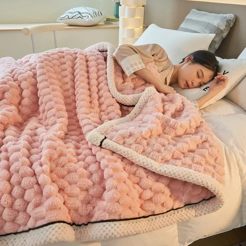 Couverture en Velours Corail Ultra Douce – Parfaite pour les Soirées d'Automne et d'Hiver 0