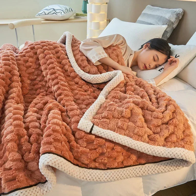 Couverture en Velours Corail Ultra Douce – Parfaite pour les Soirées d'Automne et d'Hiver 5