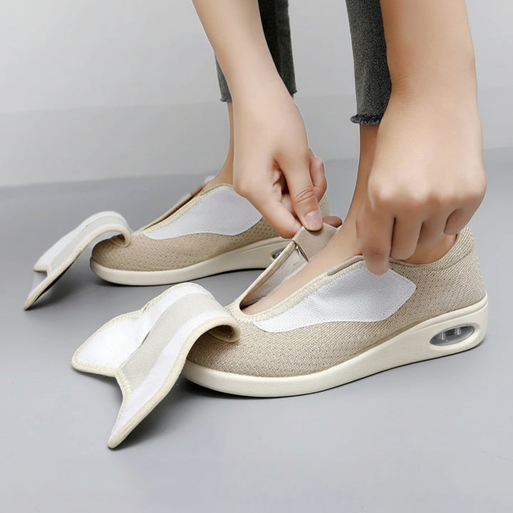Comfortable Shoes Wide Feet Adjustable Fit Cushioning