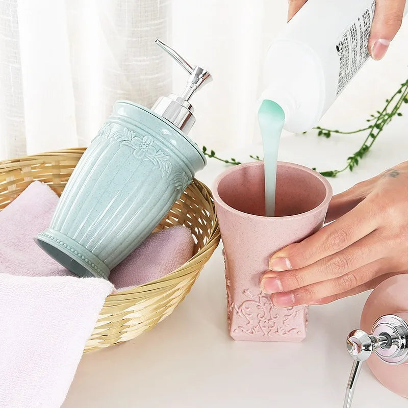 Distributeur de Savon Mural en Vitrail – Pompe Manuelle pour Savon Liquide, Élégant et Pratique pour Salle de Bain 5
