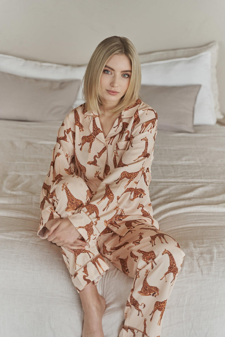 Ensemble Pyjama Femme en Coton Imprimé Girafe – Confort Doux et Élégant, Taille M à 2XL 1