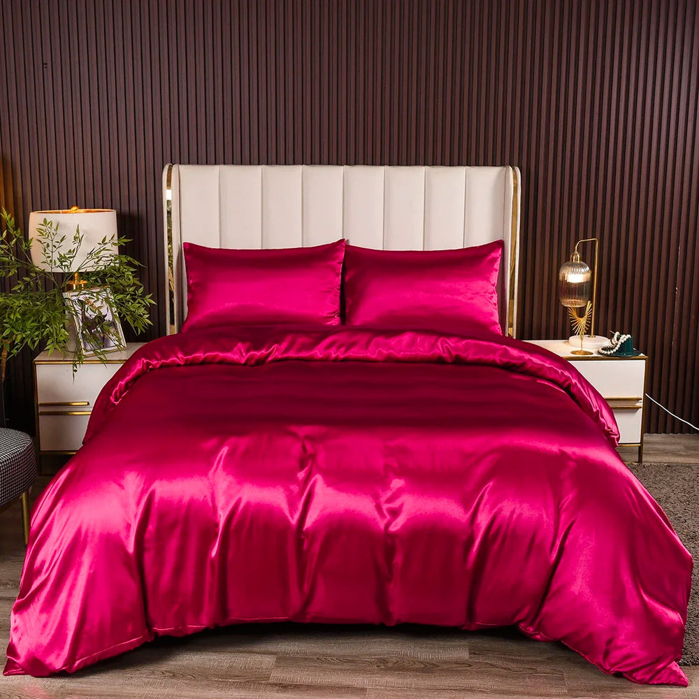 Ensemble de Couette Réversible en Satin Doux – Literie Élégante avec Taies d'Oreiller Incluses, Couleur Blanche 1