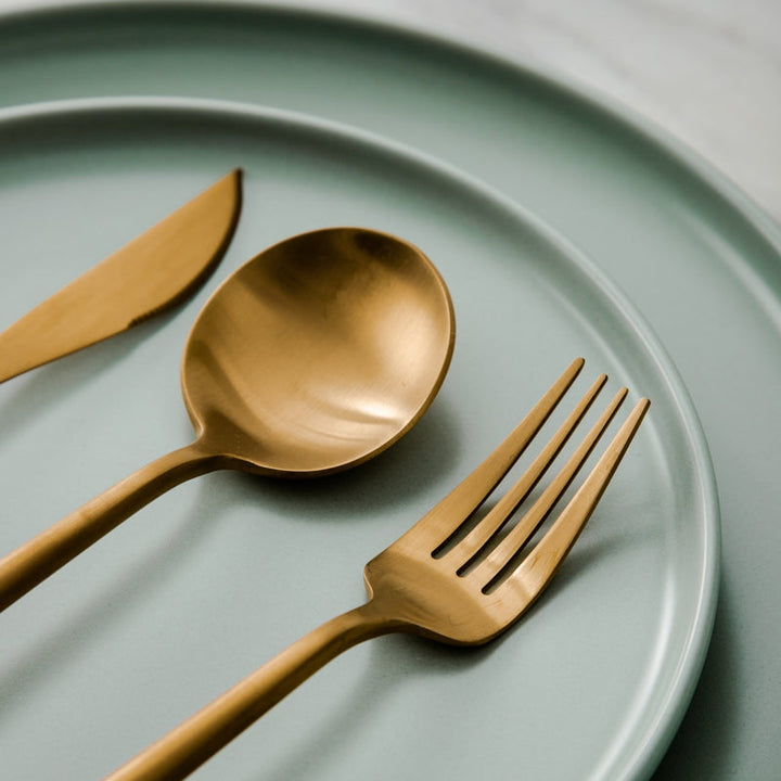 Ensemble de Couverts de Table en Acier Inoxydable Minimaliste – Élégance Durable pour Tous les Repas 3