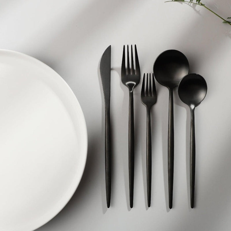 Ensemble de Couverts de Table en Acier Inoxydable Minimaliste – Élégance Durable pour Tous les Repas 9