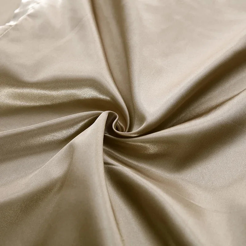 Ensemble de Literie en Satin Doux – Draps et Housse de Couette, Confort Optimal, Plusieurs Tailles et Couleurs Disponibles 2
