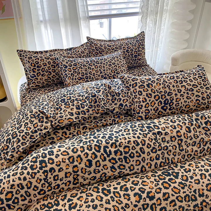 Ensemble de Litière Léopard en Microfibre – Housse de Couette et 2 Taies d'Oreiller Douces pour Chambre Élégante 3