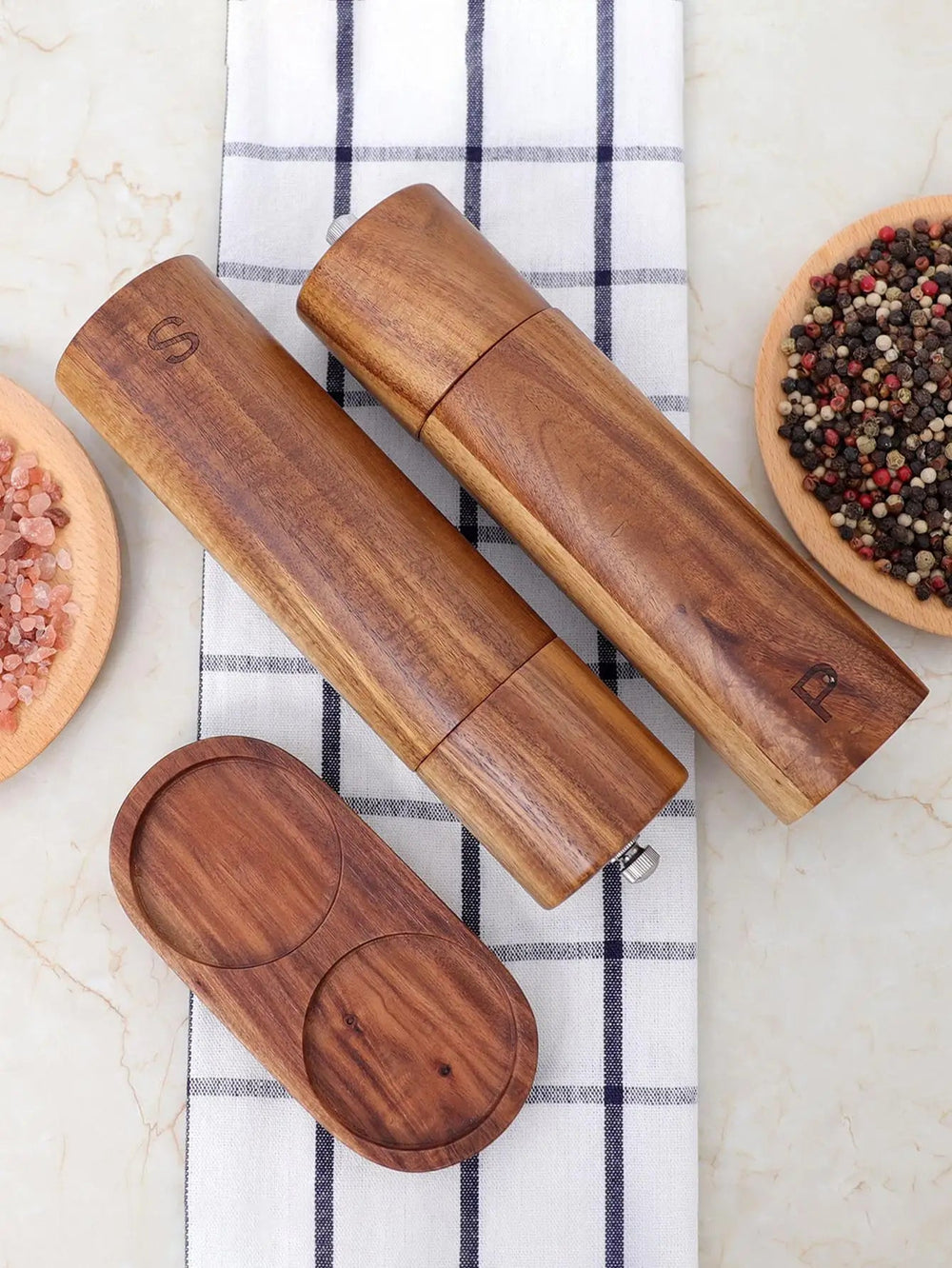 Ensemble de Moulins à Sel et Poivre en Bois avec Plateau – Design Élégant et Pratique pour Cuisine et Table 1