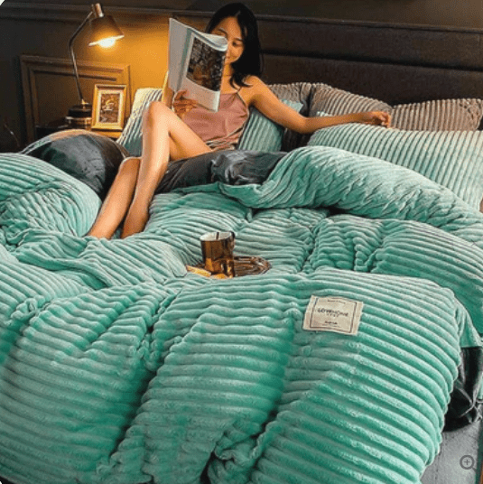 Housse Polaire Douce et Énergétiquement Efficace – Confort Toute l'Année pour Lit et Canapé 6