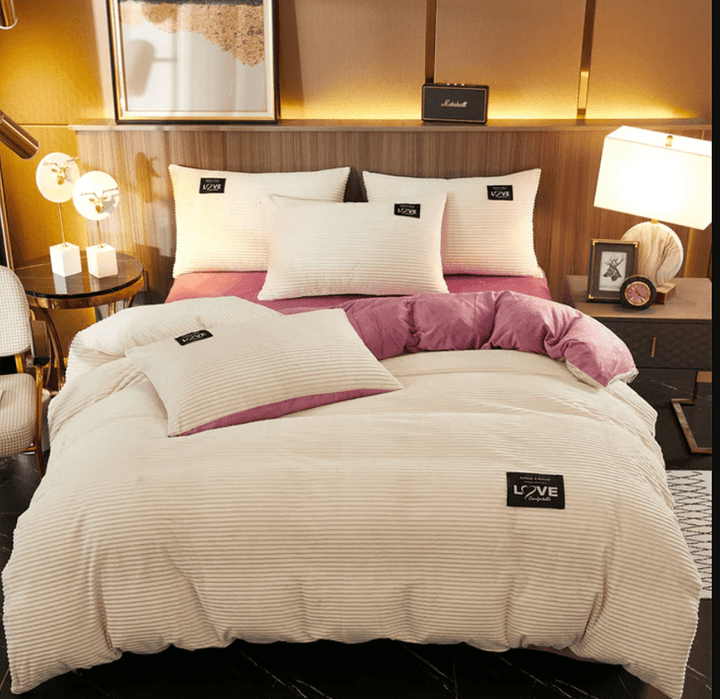 Housse Polaire Douce et Énergétiquement Efficace – Confort Toute l'Année pour Lit et Canapé 9