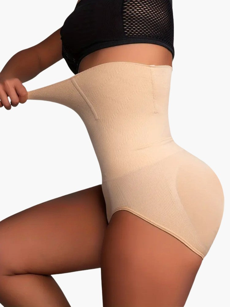 La technologie de production sans couture élimine les risques d'irritation et garantit l'invisibilité sous les vêtements. 3