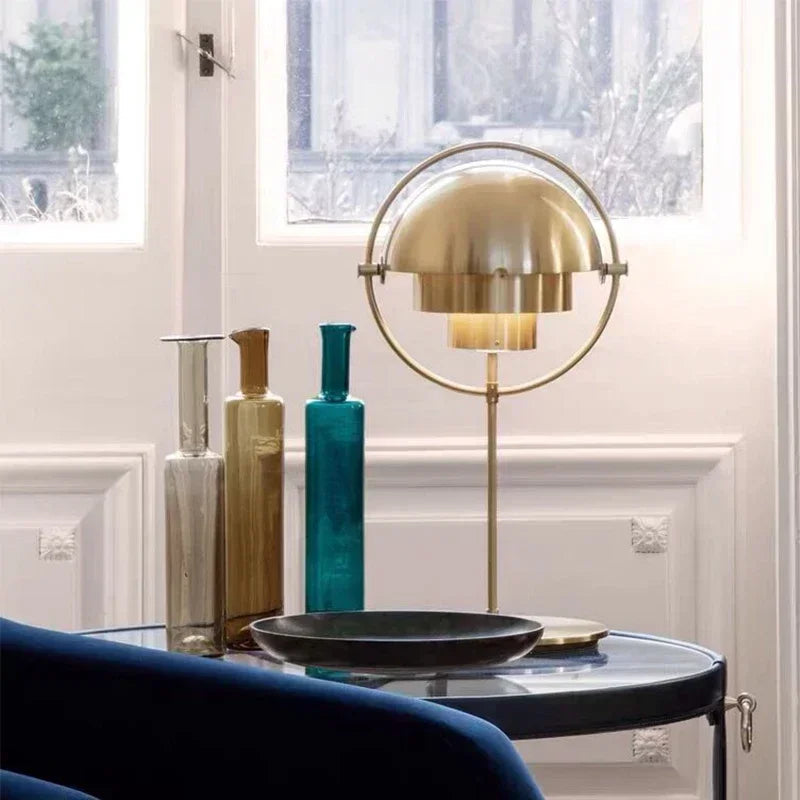 Lampe LED Élégante en Métal pour Salon, Chambre et Bureau – Design Minimaliste et Durable 1