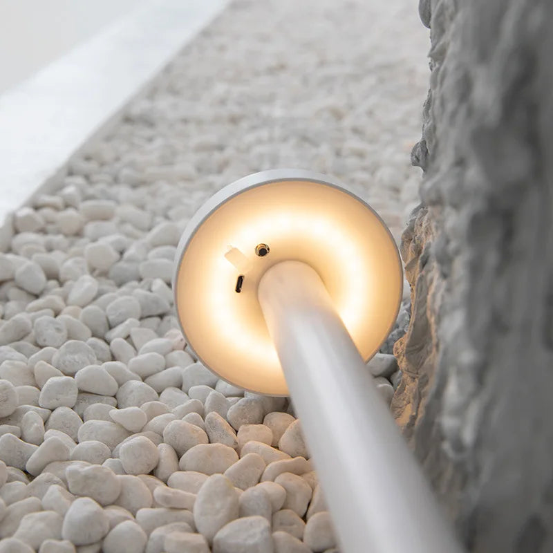 Lampe Sans Fil Rechargeable Étanche pour Intérieur et Extérieur – Lampe de Table LED Moderne et Élégante 4