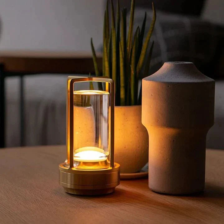 Lampe Sans Fil en Aluminium avec Abat-Jour en Cristal – Luminaire Extérieur Élégant et Mobile 2