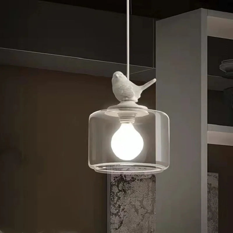 Lampe Suspendue Artistique au Motif d'Oiseau en Métal et Verre – Luminaire Suspendu Élégant pour Éclairage Chaleureux 2