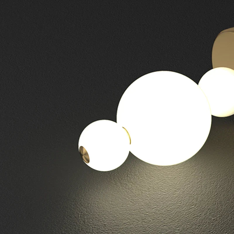 Lampe à LED Designer pour une Ambiance Chaleureuse 4
