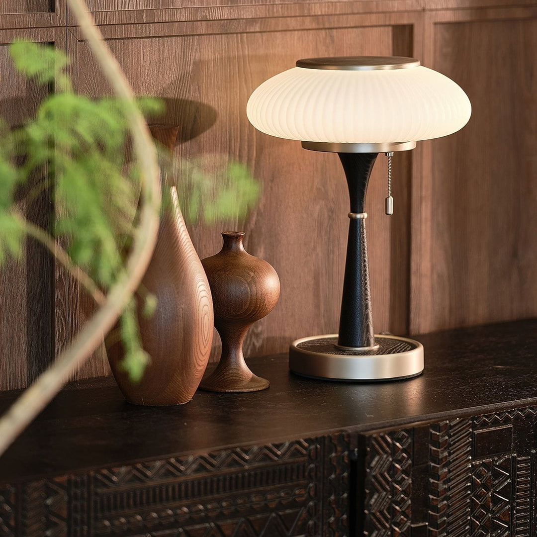Lampe à Table en Bois avec Éclairage LED Chaud – Design Élégant et Compact 5