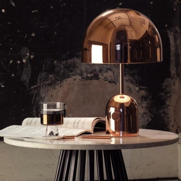 Lampe de Table Élégante en Métal et Acrylique – Lumière Chaude pour Salon, Chambre et Bureau, Design Classique et Moderne 5