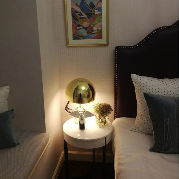 Lampe de Table Élégante en Métal et Acrylique – Lumière Chaude pour Salon, Chambre et Bureau, Design Classique et Moderne 7