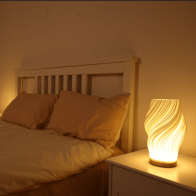 Lampe de Table LED Élégante avec Lumière Douce Réglable et Design Moderne - Métal et Plastique 4