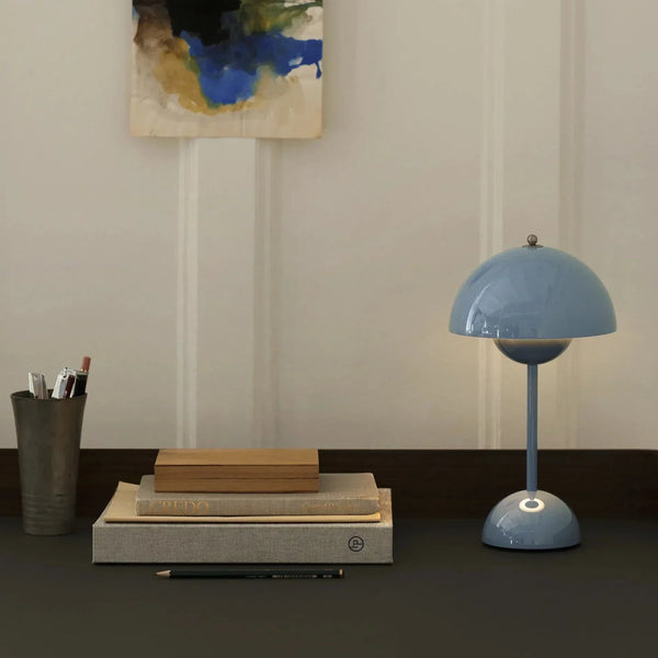 Lampe de Table Rechargeable Sans Fil LED Design Aurora - Luminosité Réglable 3 Niveaux, Élégante et Pratique pour Intérieur 4