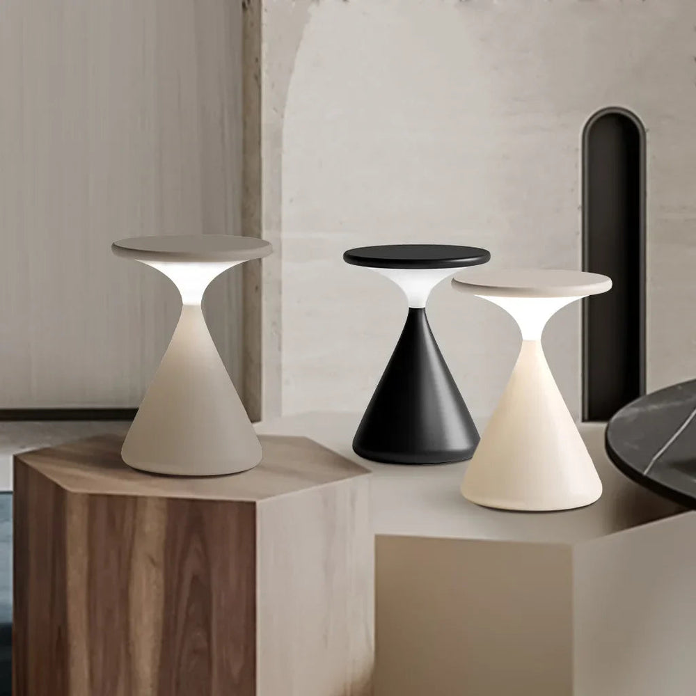 Lampe de Table Sans Fil Rechargeable Amos Zandloper – Design Sablier avec Lumière Chaude pour Intérieur Élégant 1