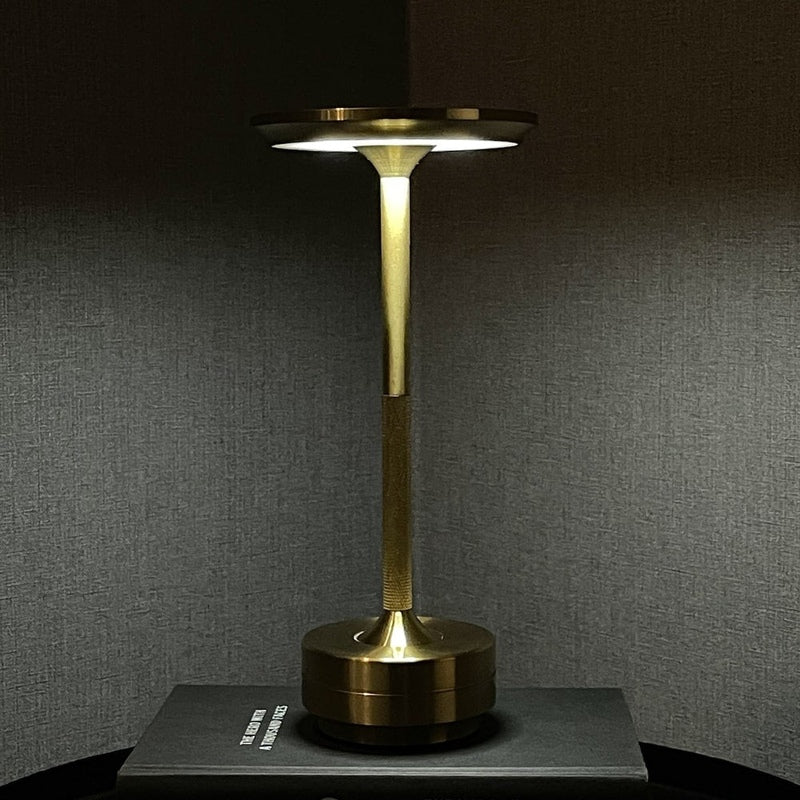 Lampe de Table Sans Fil Rechargeable en Aluminium et ABS – Éclairage Moderne et Élégant, Lumière Chaude 3000K 2