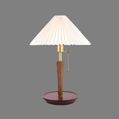 Lampe en Bois Naturel avec Abat-jour Plissé – Lampe de Chevet Bois Éclairage Élégant et Chaleureux 0