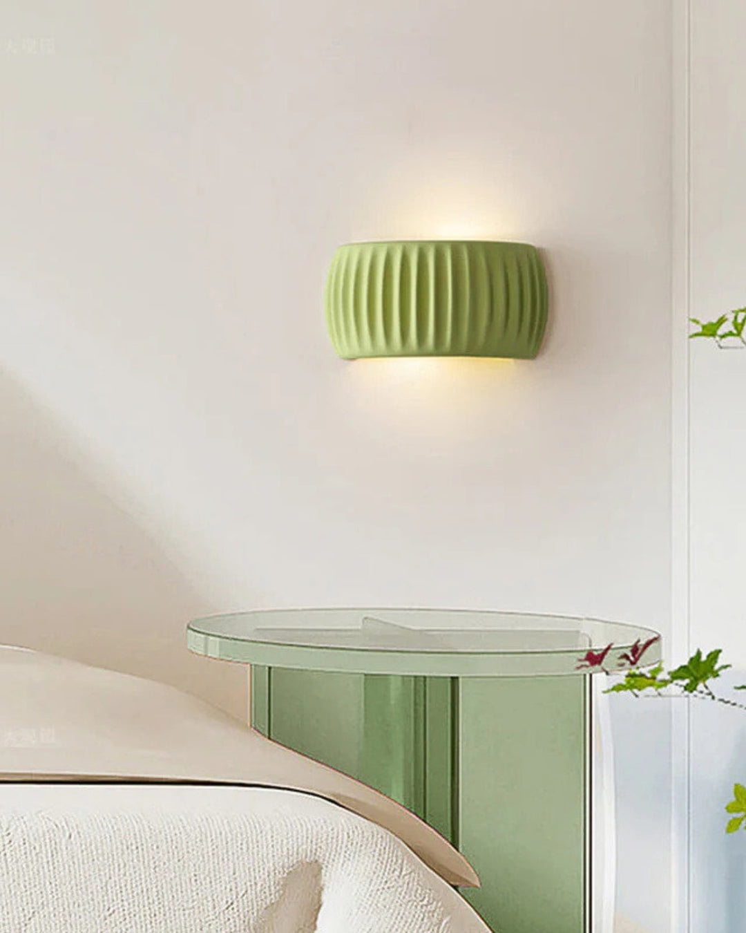 Lampe murale design ondulée pour une ambiance chaleureuse 3