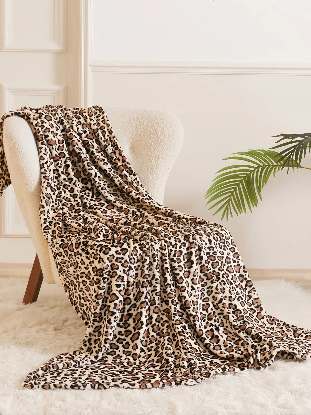 LeopardLuxe | Couverture polaire légère pour le canapé 1