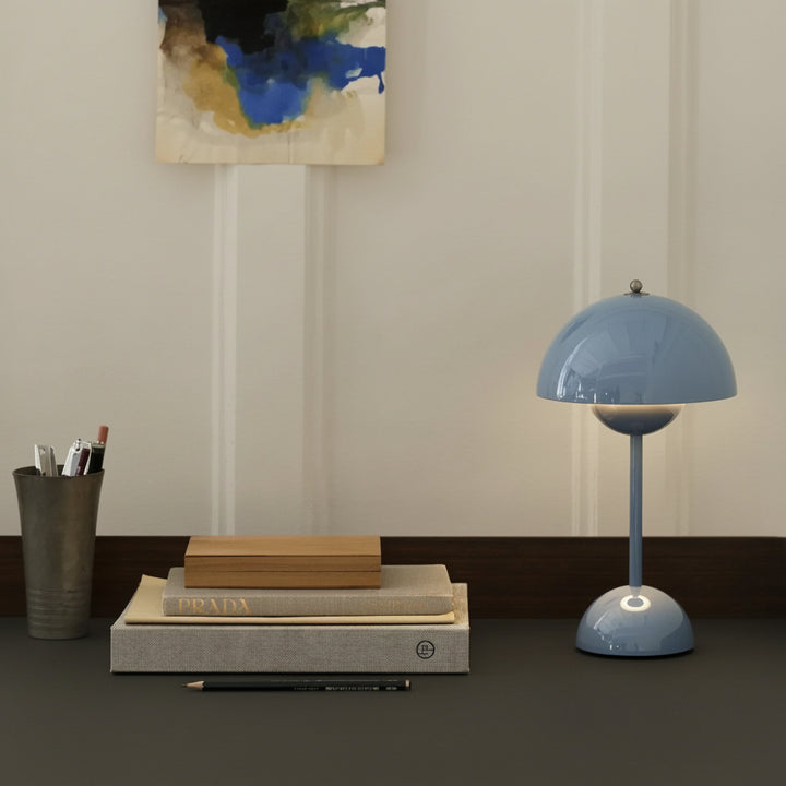 Modern Dimmable LED Table Lamp Mushroom Design
