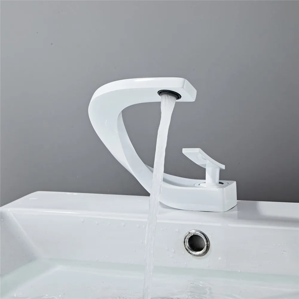 Mitigeur de Lavabo Élégant en Laiton Doré et Blanc avec Poignée Unique – Robinet Salle de Bain Moderne et Pratique 13