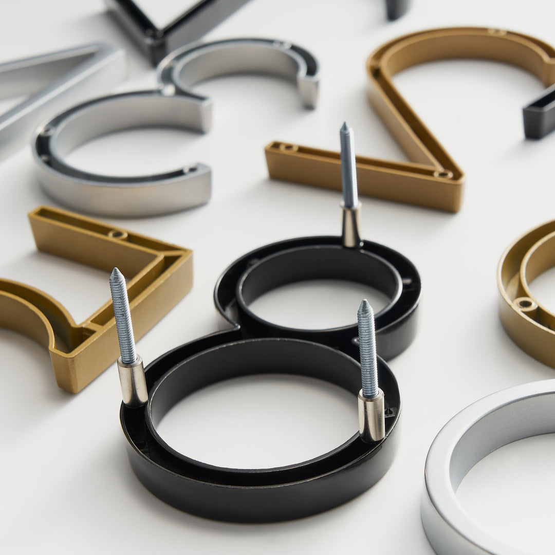 Numéro de Maison Design en Alliage Noir Élégant pour Extérieur – Numéro pour Maison Durable et Moderne 6