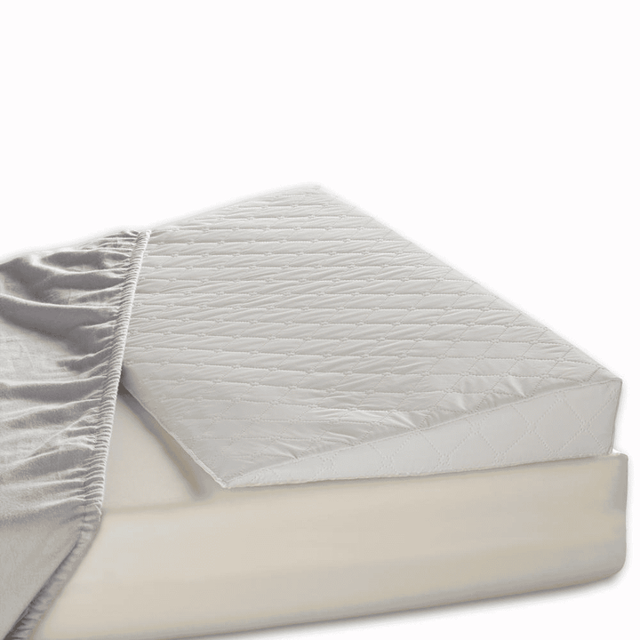 Oreiller Universel pour Bébé avec Inclinaison de 14 Degrés – Soutien Confortable et Sécurisé en Mousse Durable 2